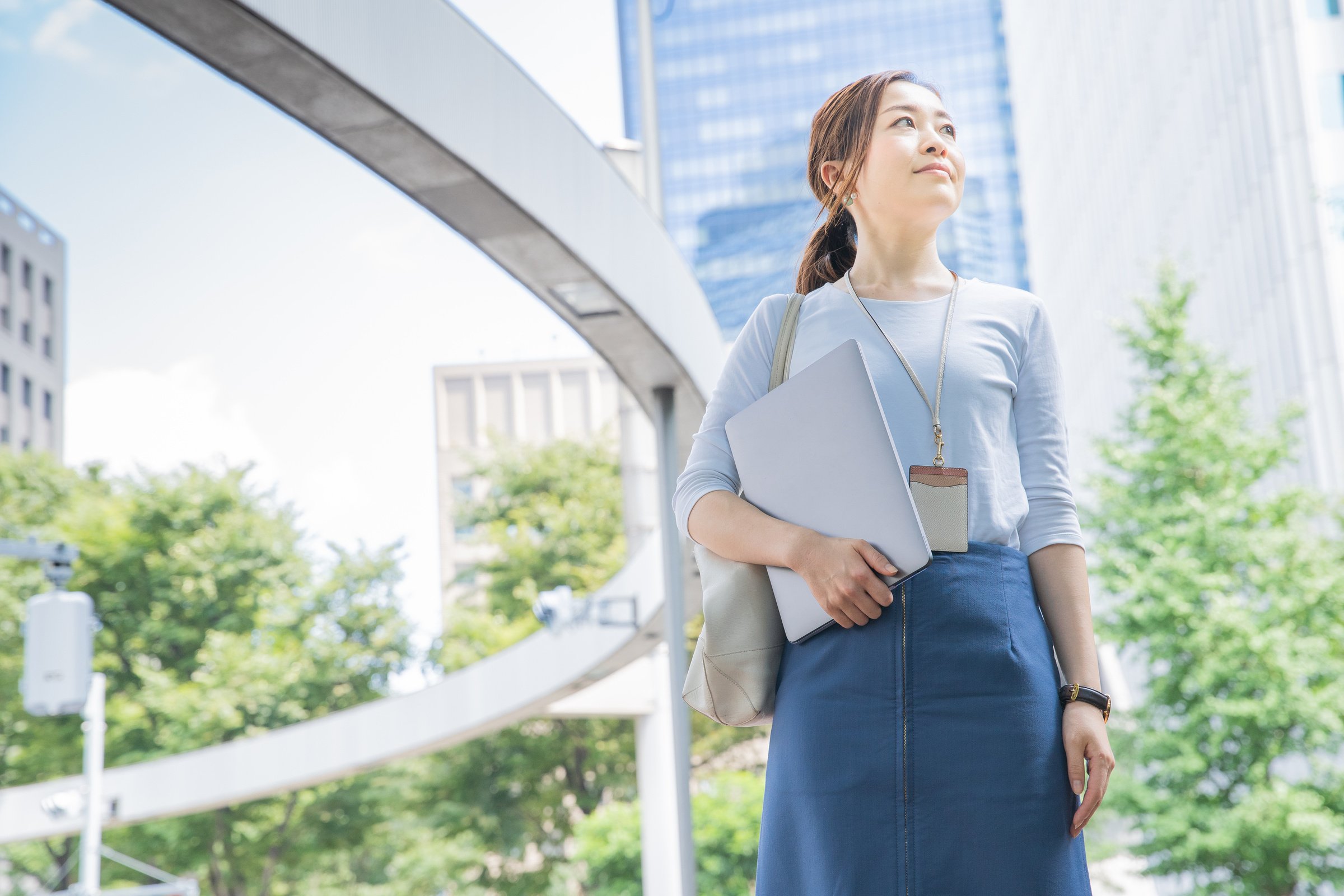 japanese business woman